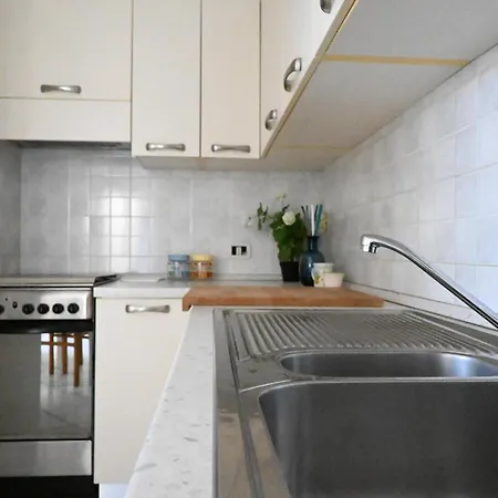 Apartment Cv001 - Cervia, Comodo Monolocale Al Piano Terra